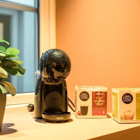 Private In Historic Street Apartment Bergen